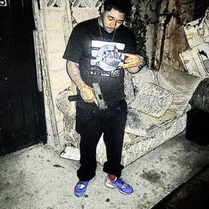 Meet your Posher, Peepoms